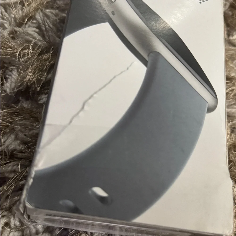 Smart Fitness Tracker with Blue Band New the Box Alittle damage